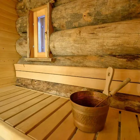 Dasher Apartment Äkäslompolo